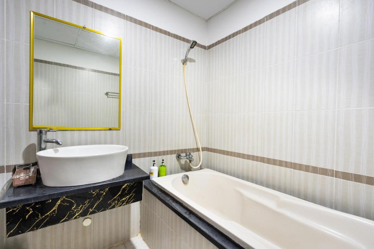 Super Oyo 1160 Hai Phong Hotel Ciudad Ho Chi Minh  Exterior foto
